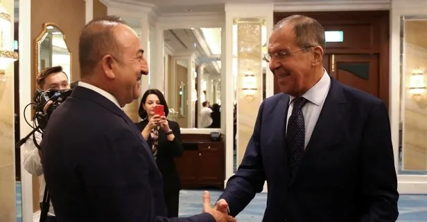 Son dakika: Çavuşoğlu ve Lavrov bir araya geldi!