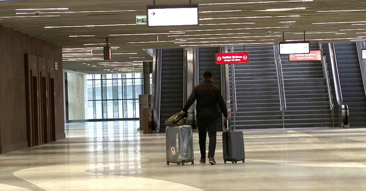 Kağıthane-İstanbul Havalimanı Metrosu’na büyük beğeni: Bundan iyisi olamaz!
