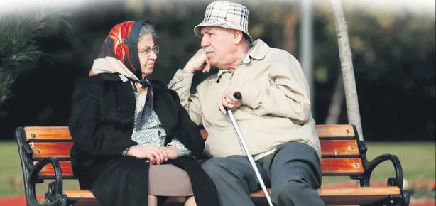 Yaşlıya bakım sigortası geliyor