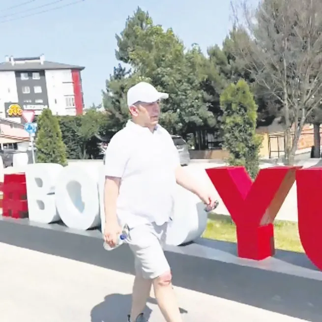 Koltuktan kalkmayan Kılıçdaroğluna CHPde isyan hareketi!