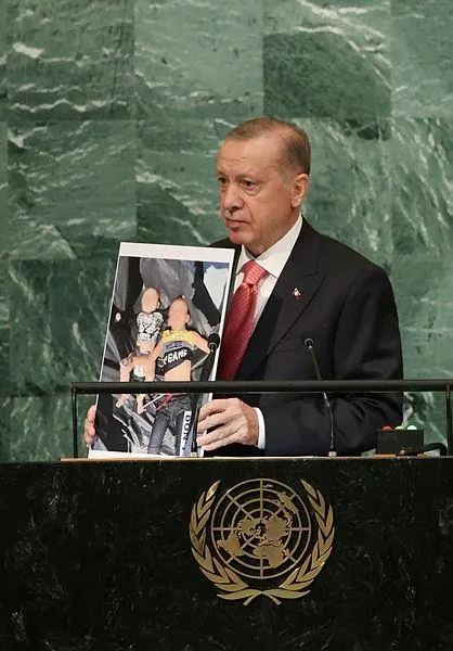 Başkan Erdoğan'ın fotoğrafla hatırlattığı Yunan zulmünde kan donduran detay: Kişi başı 1500 euro ile ölüm yolculuğu!-5