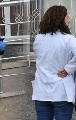 Sivas'ta aile sağlığı merkezi kurşunlandı