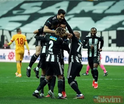 Rosier, Ghezzal, Aboubakar ile Beşiktaş tarihe geçecek bir başarıya imza atmak üzere