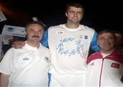 Okur, ’Fenerbahçe şampiyon olsun’