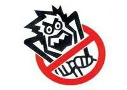 Öğrenci servisi belediye çukuruna düştü