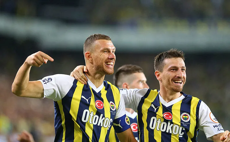 FENERBAHÇE TRANSFER HABERLERİ | Fenerbahçe'de 4 ayrılık birden! Şansı kullanamadılar - 18