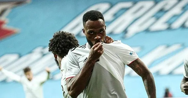 Cyle Larin’e Yalçın’dan özel terapi