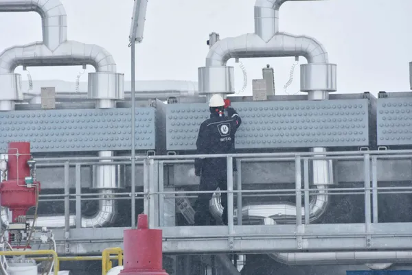 12-milyar-metrekup-dogal-gaz-depoluyor-tuz-golu-yer-alti-dogal-gaz-depolama-tesisi-kisa-yuzde-100-dolu-girdi-1643639277616.jpg 1,2 milyar metreküp doğal gaz depoluyor: Tuz Gölü Yer Altı Doğal Gaz Depolama Tesisi kışa yüzde 100 dolu girdi! 2023'de dünyanın en büyüğü olacak-10