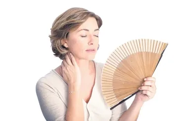 Menopozda kilo artışına dikkat: Uzman Enyüksek yağ yakımının püf noktalarını açıkladı!