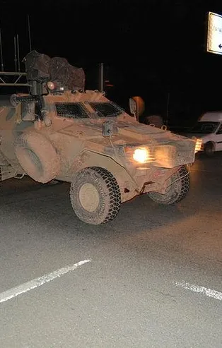 Son dakika: Suriye sınırına askeri sevkiyat
