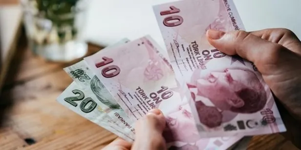 Uzmandan erken emeklilikte yaşa takılanlar EYT değerlendirmesi geldi-5