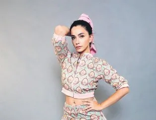 Aşkıyla klip çekti