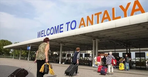 Antalya’ya turist akını
