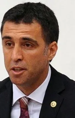 TFF Hakan Şükür'ün üyeliğini iptal etti