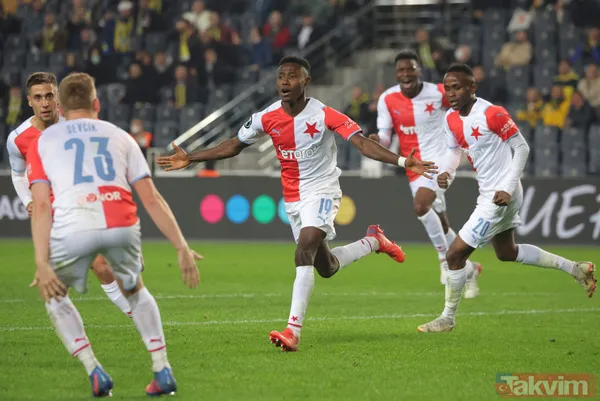 Fenerbahçe'nin Slavia Prag mağlubiyeti sonrası spor yazarları faturayı kesti: Sorumlusu Ali Koç! - 8