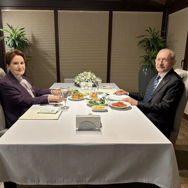 Ahlatlıbel malumun ilamı oldu, masa fiilen dağıldı! CHP fondaşı Enver Aysever eteğindeki incileri döktü: Mansur Yavaş bombası