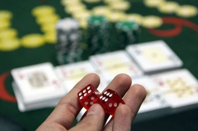 Son dakika: Antalya'da kumar operasyonunda 10 kişiye, 31 bin 500 lira ceza uygulandı