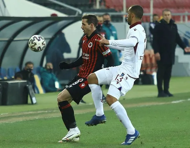 genclerbirligi-1-2-trabzonspor-mac-sonucu-1611417582554.jpeg