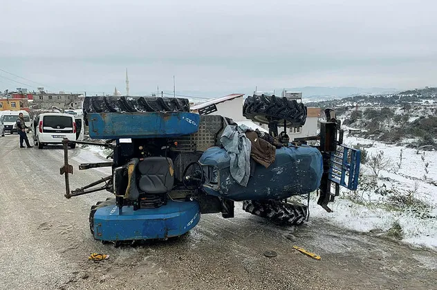 Hatay'da traktör devrildi: 1 ölü