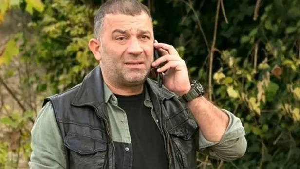 sasirtan-aciklama-arka-sokaklar-mesut-komiser-diziden-ayrildi-mi-arka-sokaklar-mesut-geri-donecek-mi-1666384528699.jpg Arka Sokaklar Mesut geri dönecek mi? Arka Sokaklar Mesut Komiser diziden ayrıldı mı? Şaşırtan açıklama!-4