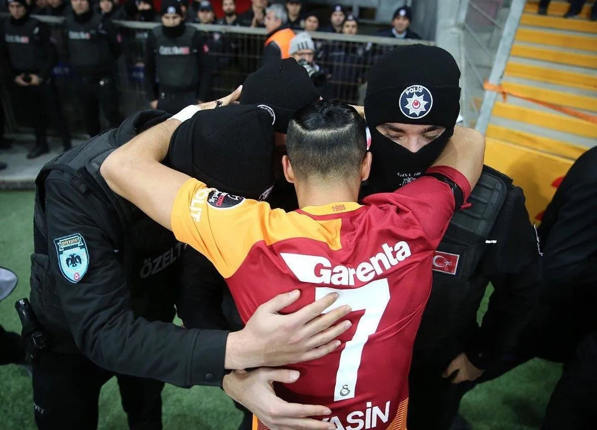 TT Arena'da duygu dolu anlar-1