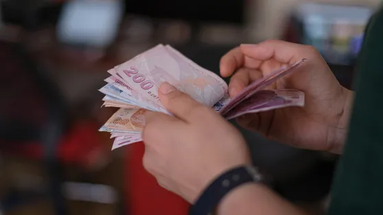 Emekliye yüzde 50 ikramiye zammı: SSK ve Bağ-Kur için 3 güçlü rakam masada! Kim, ne kadar alacak?