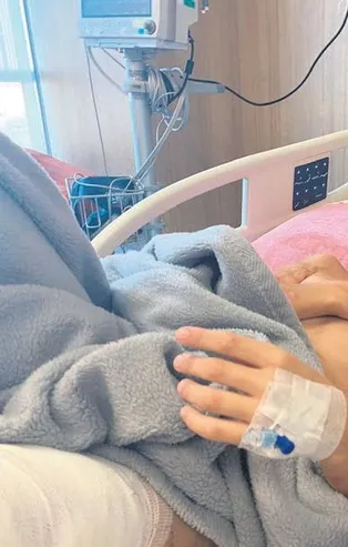 10 sokak köpeği tarafından saldırıya uğrayan Enes Koca tam 9 kez operasyon geçirdi! Bacağında Kopan sinir onarılamadı