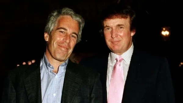 abdli-sapik-milyarder-jeffrey-epstein-olayinda-flas-trump-ayrintisi-abdyi-karistiran-iddia-1594195459971.jpg ABD'li sapık milyarder Jeffrey Epstein olayında flaş Trump ayrıntısı! ABD'yi karıştıran iddia-8