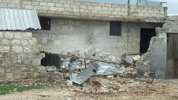 Afrin'de YPG'nin sözde karargahları böyle imha ediliyor-5
