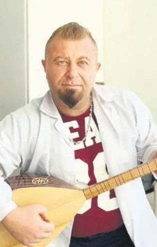 Yer:Adana.... Tıraş ettiği adamın silahlı saldırısına uğradı