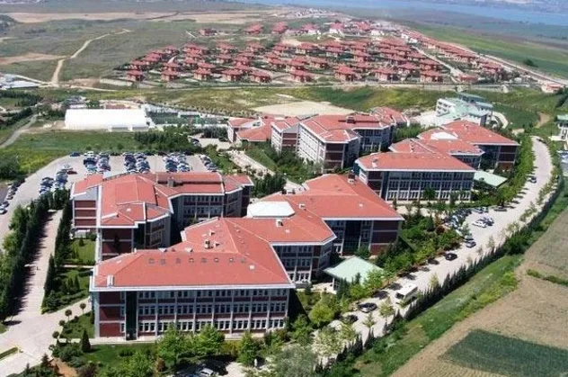 CHP’li belediyeden FETÖ okuluna arazi