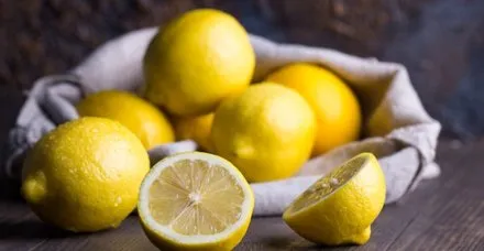 C vitamini deposu limon, hastalıklara savaş açıyor! İşte limonun faydaları