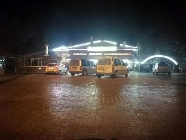 konyada-restoran-karisti-silahla-kavgada-2-olu-1-yarali-1672087683511.jpeg Konya'da restoran karıştı! Silahla kavgada 2 ölü, 1 yaralı-2