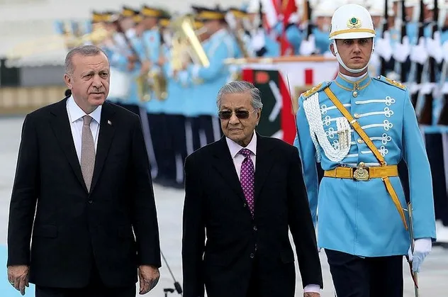 Malezya basınında Türkiye sesleri: Büyük kardeşimizi bulduk