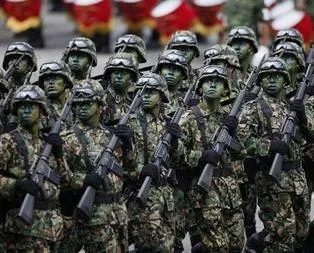 Türklerle yeni ordu kuracağız