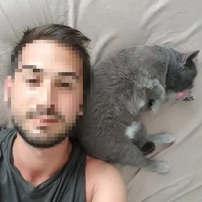 sosyal-medyadan-cirkin-paylasim-yapan-doktorlar-aciga-alindi-ter-tezek-ve-cokelek-karisimli-kokuyorlar-1657982691200.jpg Sosyal medyadan çirkin paylaşım yapan doktorlar açığa alındı: "Ter, tezek ve çökelek karışımlı kokuyorlar"-4