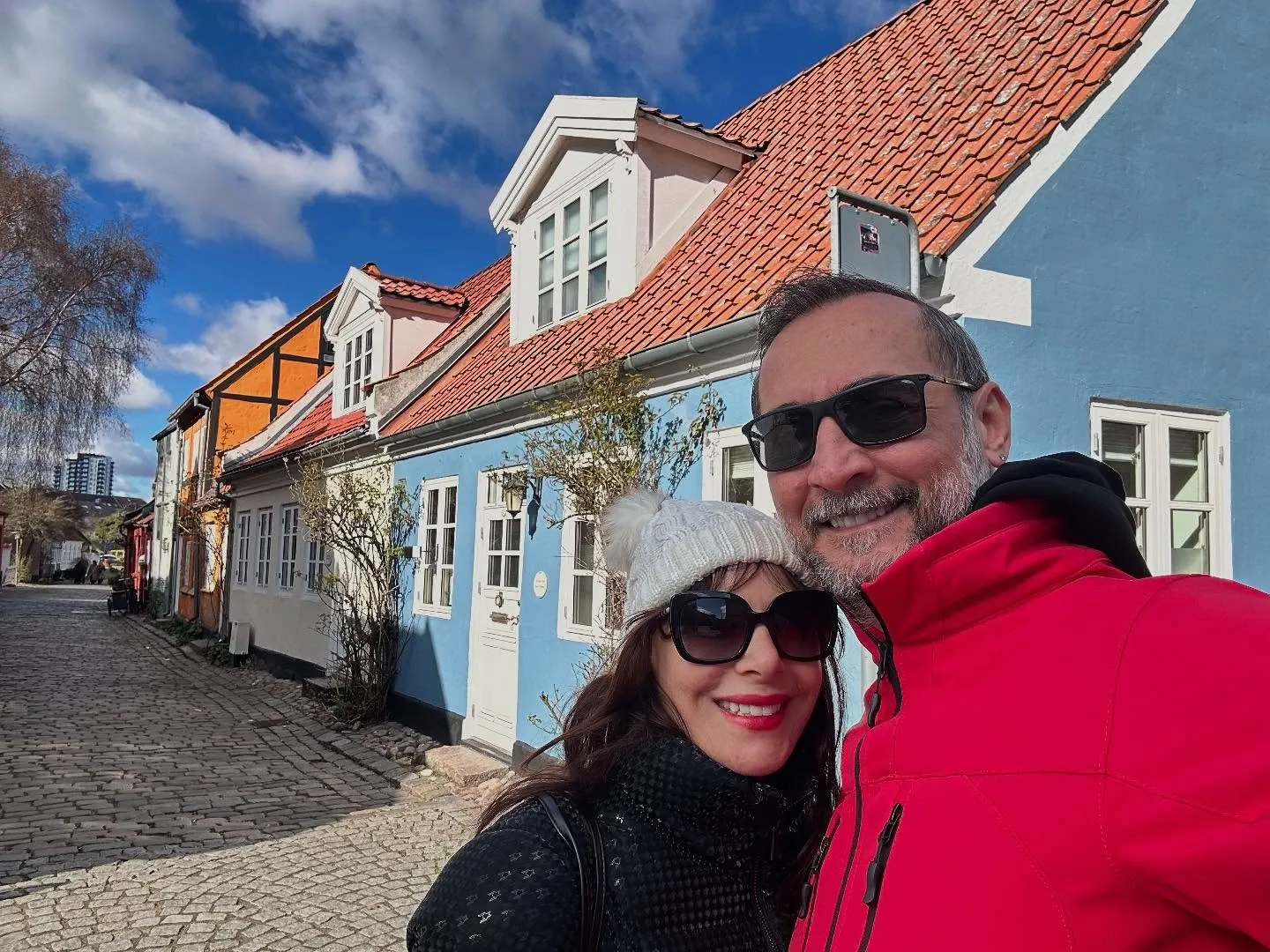 Kağıt üzerinde hala evliler! Uğur Yücel'in 42 yıllık eşi bakın hangi oyuncu çıktı! - 26