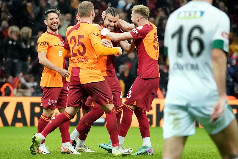 Galatasaray hedef büyüttü! Çifte transfer - 6