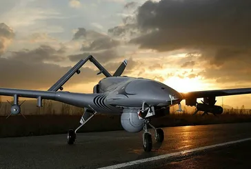 İngiliz medyası Bayraktar TB2’yi analiz etti: SİHA’lar rakipleri arasında fark yarattı!