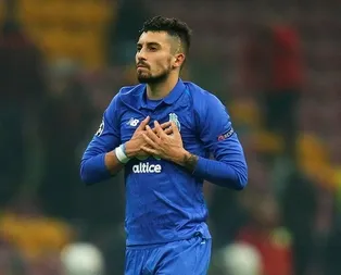 Alex Telles’ten müjde yakın!