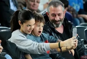 10 bin dolarlık kapışma! Cem Yılmaz’dan eski eşi Ahu Yağtu’ya bir gönderme daha: Oğlum annene sakın gösterme