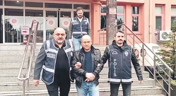1698959994010.jpeg 7 aydır süren davada vicdanlar yaralandı! Gabonlu üniversite öğrencisi Dina'dan haber var...-3