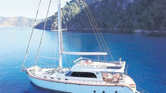 Demet Özdemir tekne keyfi için kesenin ağzını açtı!-1