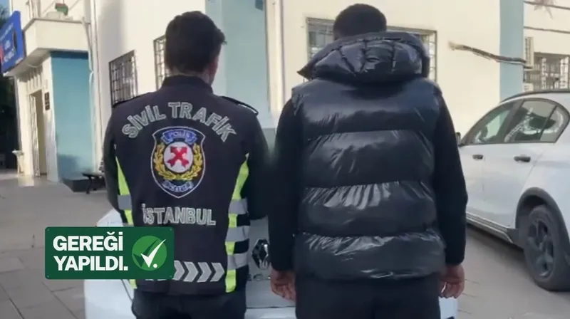 trafikte-yol-kesen-sehir-eskiyasina-geregi-yapildi-1762012591212.jpeg Trafikte yol kesen şehir eşkıyasına gereği yapıldı! Bakan Yerlikaya Yeni Trafik Kanunu Teklifine göre cezasını duyurdu-3