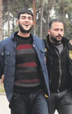 Katil gülme krizine girdi