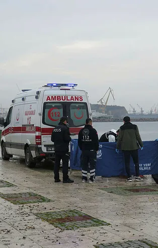 Pendik'te hareketli anlar! Denizde bulundu