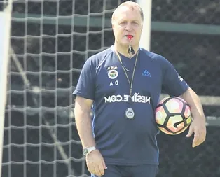 Advocaat’tan imha planı