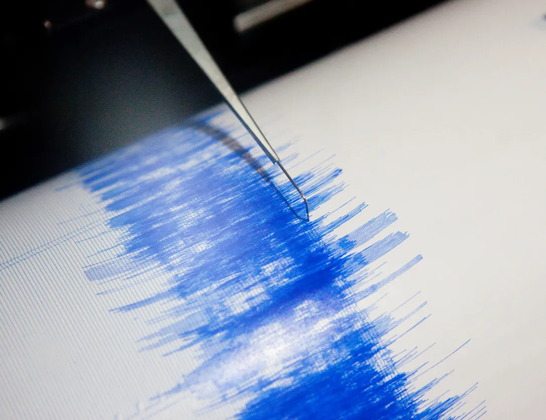 İzmir’de korkutan deprem