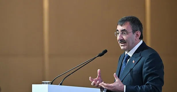 Cumhurbaşkanı Yardımcısı Cevdet Yılmaz terör örgütü PKK'nın fesih ve silah bırakma kararı hakkında konuştu!