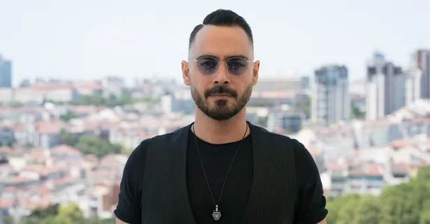 Oyuncu Olgun Toker Etiler'de kız arkadaşıyla görüntülendi